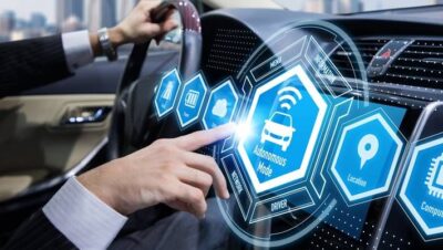 formas de integrar tecnologia en tu poliza automotriz